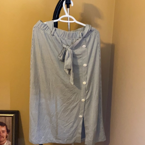 Point zero pin striped midi skirt - Picture 1 of 1